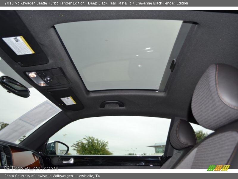 Deep Black Pearl Metallic / Cheyenne Black Fender Edition 2013 Volkswagen Beetle Turbo Fender Edition