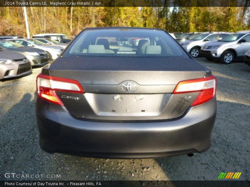 Magnetic Gray Metallic / Ash 2014 Toyota Camry LE