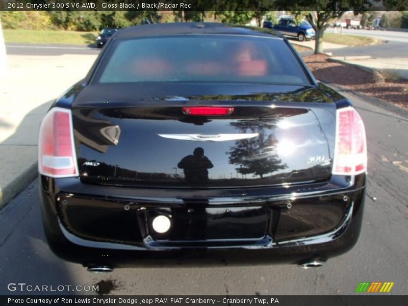 Gloss Black / Black/Radar Red 2012 Chrysler 300 S V6 AWD