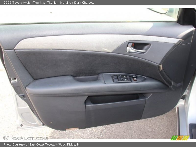 Titanium Metallic / Dark Charcoal 2006 Toyota Avalon Touring