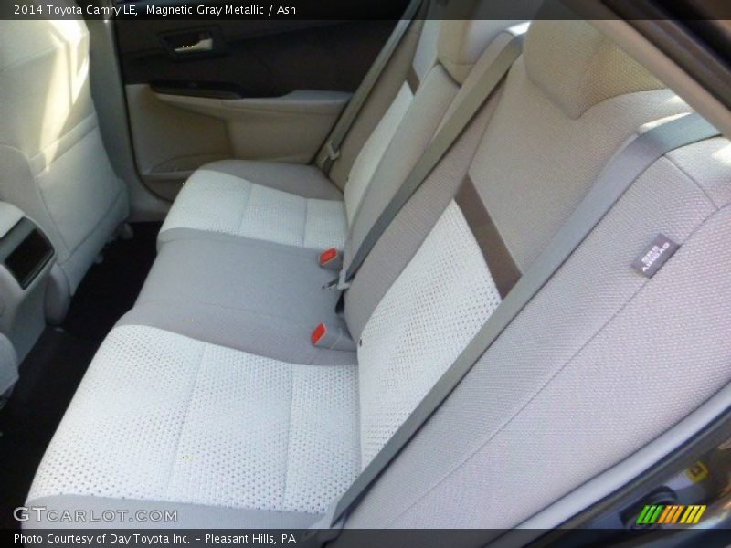 Magnetic Gray Metallic / Ash 2014 Toyota Camry LE