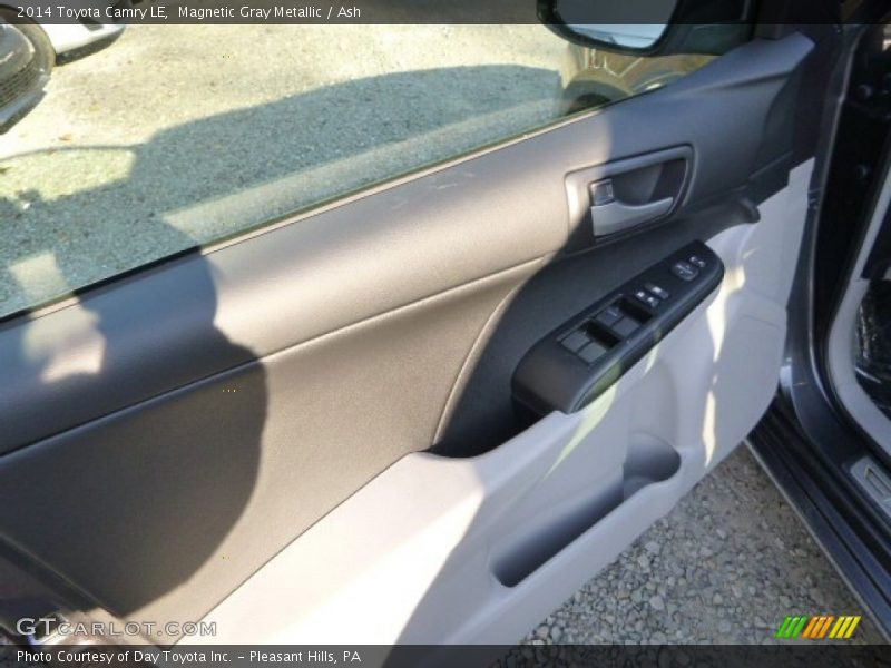 Magnetic Gray Metallic / Ash 2014 Toyota Camry LE