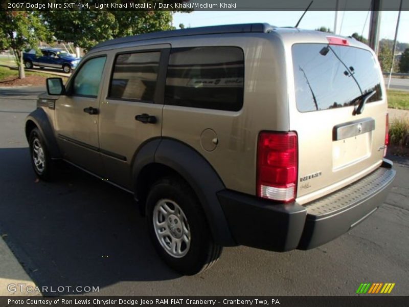 Light Khaki Metallic / Dark Khaki/Medium Khaki 2007 Dodge Nitro SXT 4x4