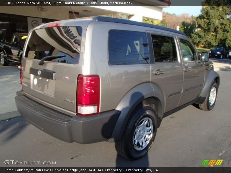 Light Khaki Metallic / Dark Khaki/Medium Khaki 2007 Dodge Nitro SXT 4x4