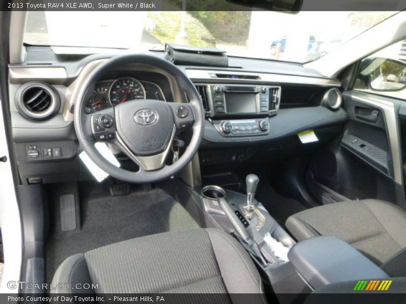 Super White / Black 2013 Toyota RAV4 XLE AWD
