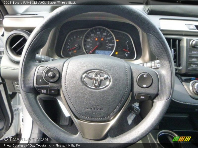 Super White / Black 2013 Toyota RAV4 XLE AWD