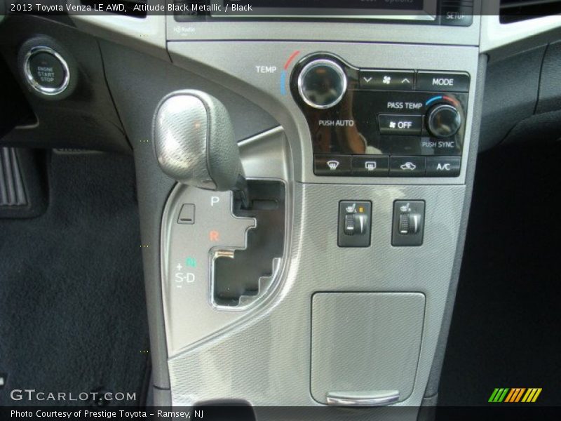Attitude Black Metallic / Black 2013 Toyota Venza LE AWD