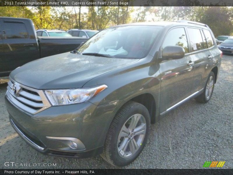 Cypress Green Pearl / Sand Beige 2013 Toyota Highlander Limited 4WD