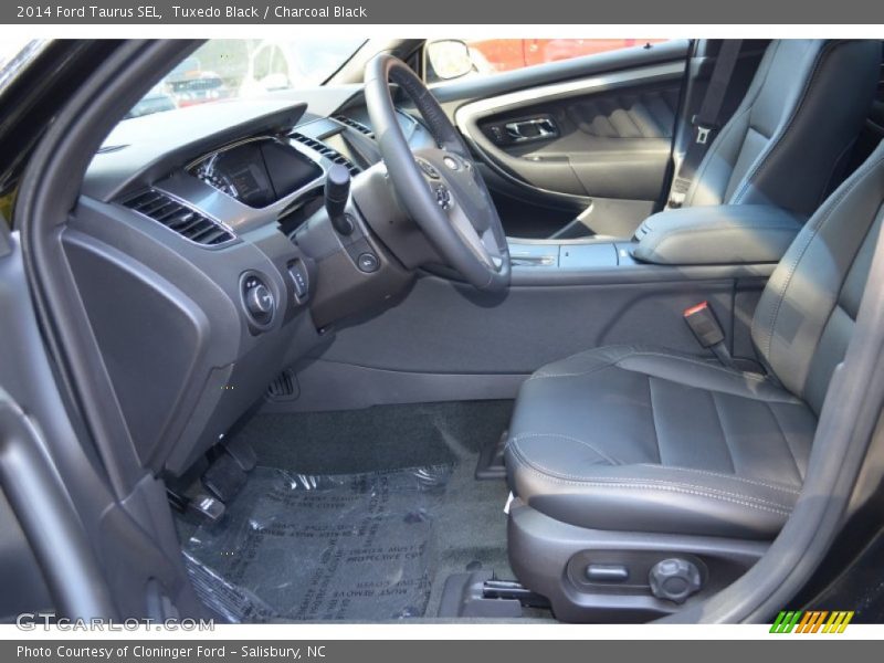 Tuxedo Black / Charcoal Black 2014 Ford Taurus SEL