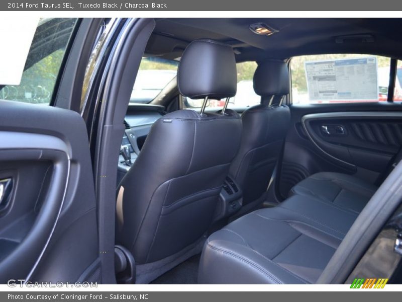 Tuxedo Black / Charcoal Black 2014 Ford Taurus SEL