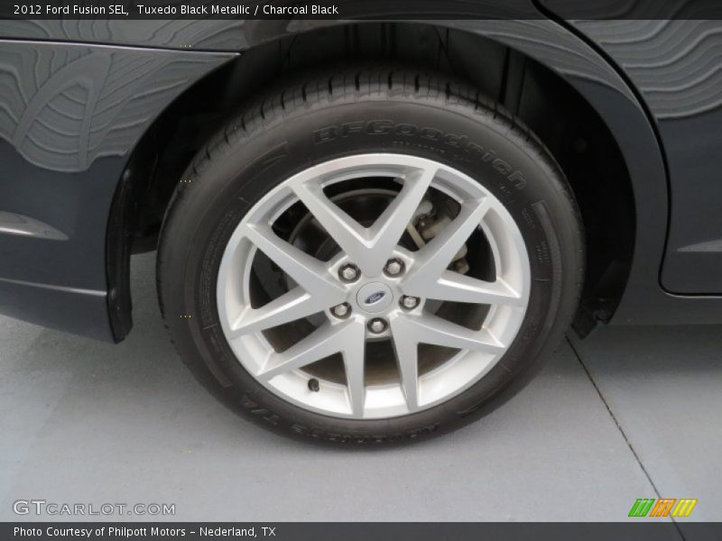 Tuxedo Black Metallic / Charcoal Black 2012 Ford Fusion SEL