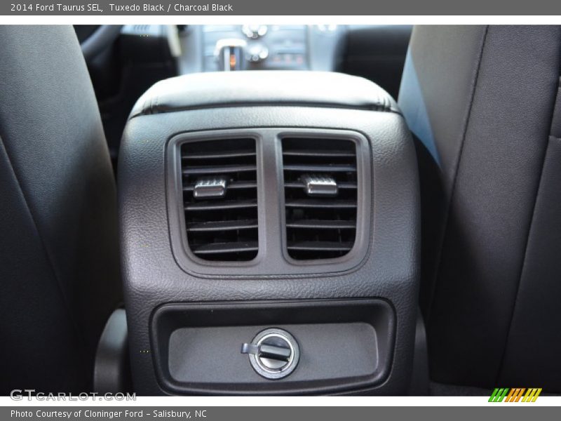 Tuxedo Black / Charcoal Black 2014 Ford Taurus SEL