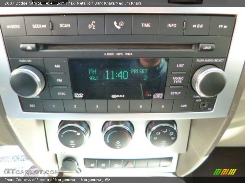 Light Khaki Metallic / Dark Khaki/Medium Khaki 2007 Dodge Nitro SLT 4x4