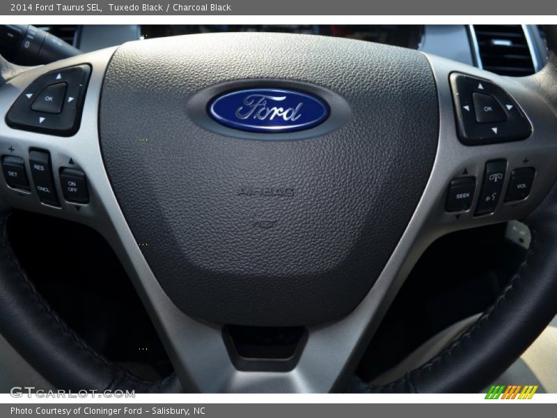 Tuxedo Black / Charcoal Black 2014 Ford Taurus SEL