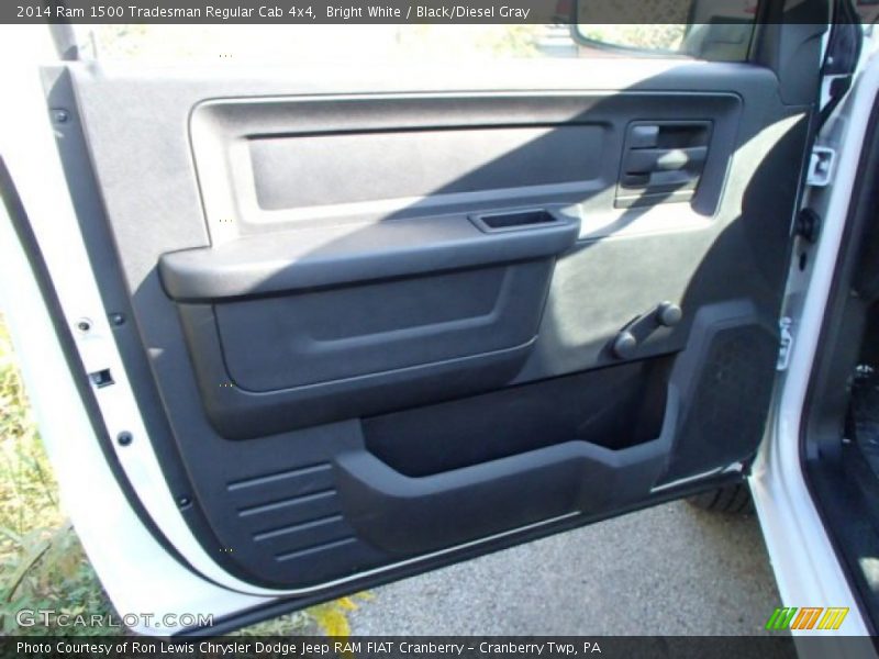 Bright White / Black/Diesel Gray 2014 Ram 1500 Tradesman Regular Cab 4x4