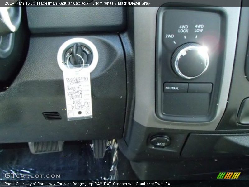 Bright White / Black/Diesel Gray 2014 Ram 1500 Tradesman Regular Cab 4x4