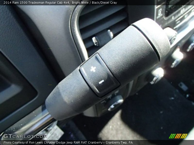 Bright White / Black/Diesel Gray 2014 Ram 1500 Tradesman Regular Cab 4x4