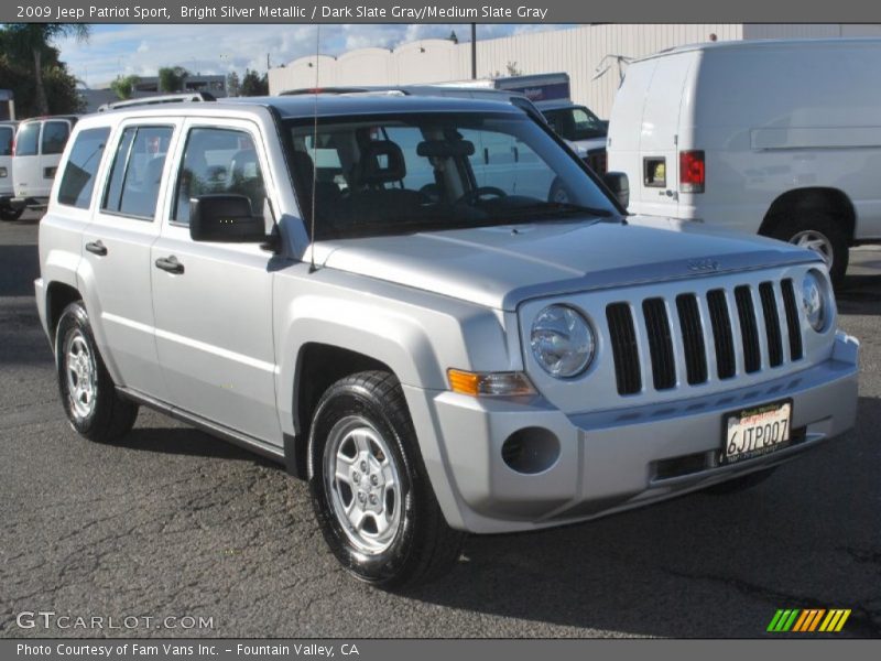Bright Silver Metallic / Dark Slate Gray/Medium Slate Gray 2009 Jeep Patriot Sport
