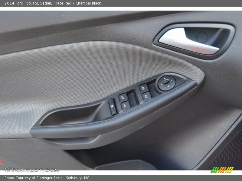 Race Red / Charcoal Black 2014 Ford Focus SE Sedan