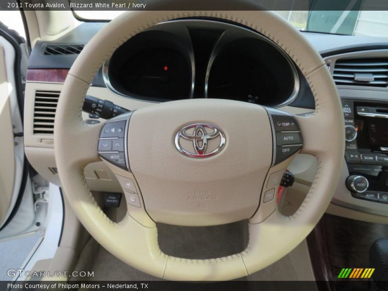 Blizzard White Pearl / Ivory 2011 Toyota Avalon