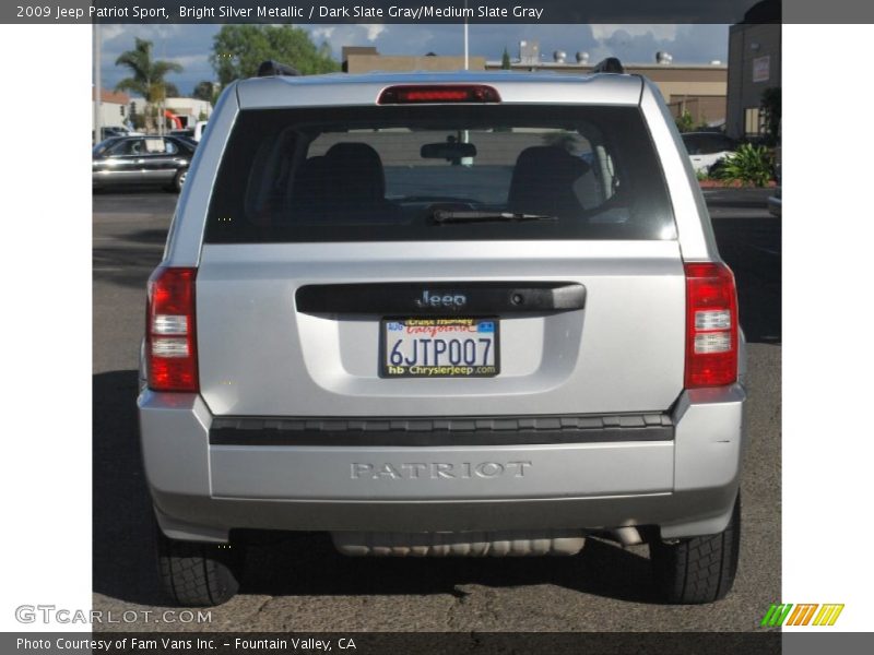Bright Silver Metallic / Dark Slate Gray/Medium Slate Gray 2009 Jeep Patriot Sport