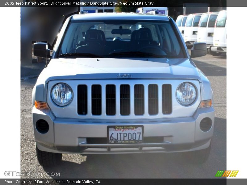 Bright Silver Metallic / Dark Slate Gray/Medium Slate Gray 2009 Jeep Patriot Sport
