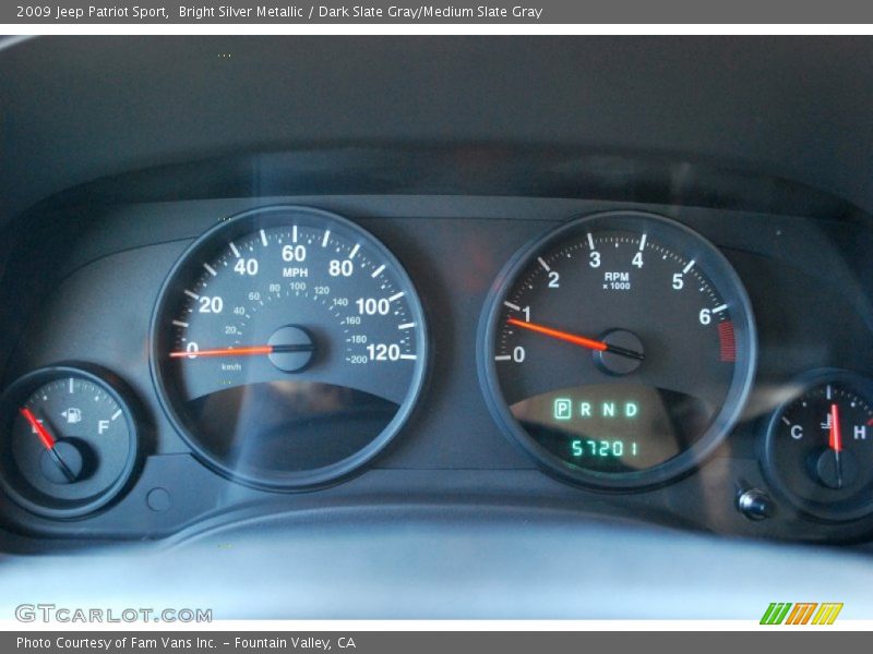 Bright Silver Metallic / Dark Slate Gray/Medium Slate Gray 2009 Jeep Patriot Sport