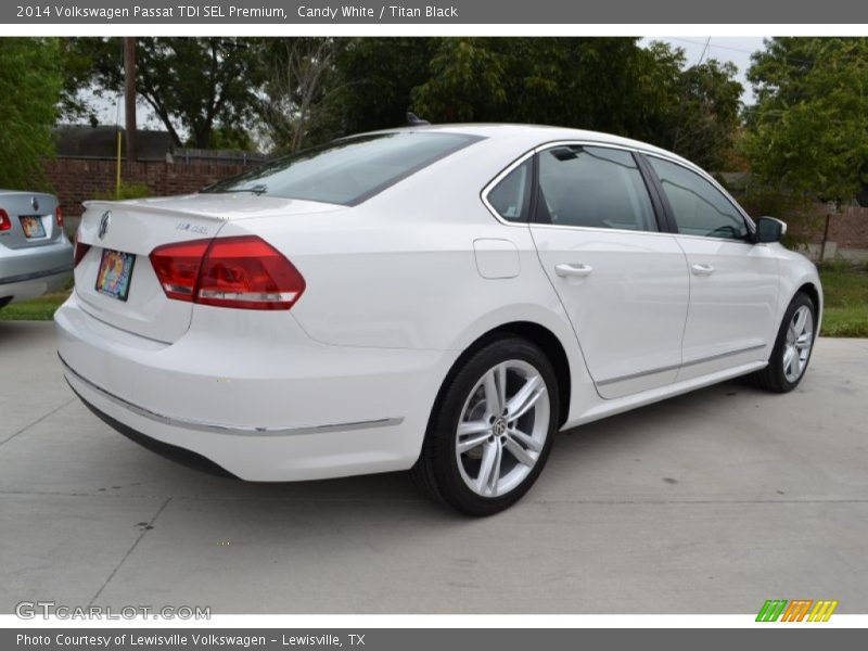 Candy White / Titan Black 2014 Volkswagen Passat TDI SEL Premium