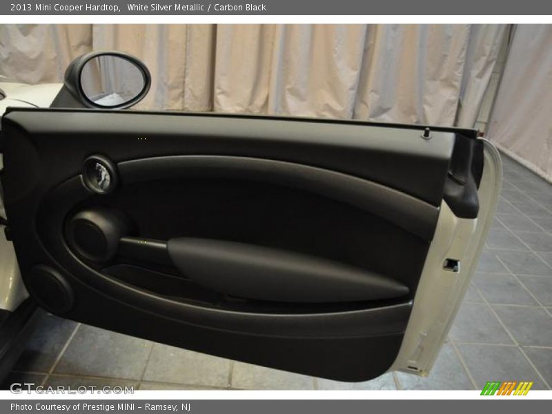 White Silver Metallic / Carbon Black 2013 Mini Cooper Hardtop