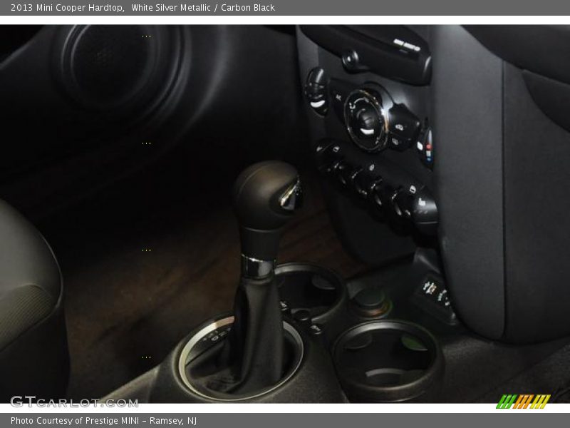 White Silver Metallic / Carbon Black 2013 Mini Cooper Hardtop