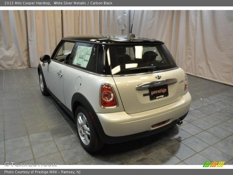 White Silver Metallic / Carbon Black 2013 Mini Cooper Hardtop