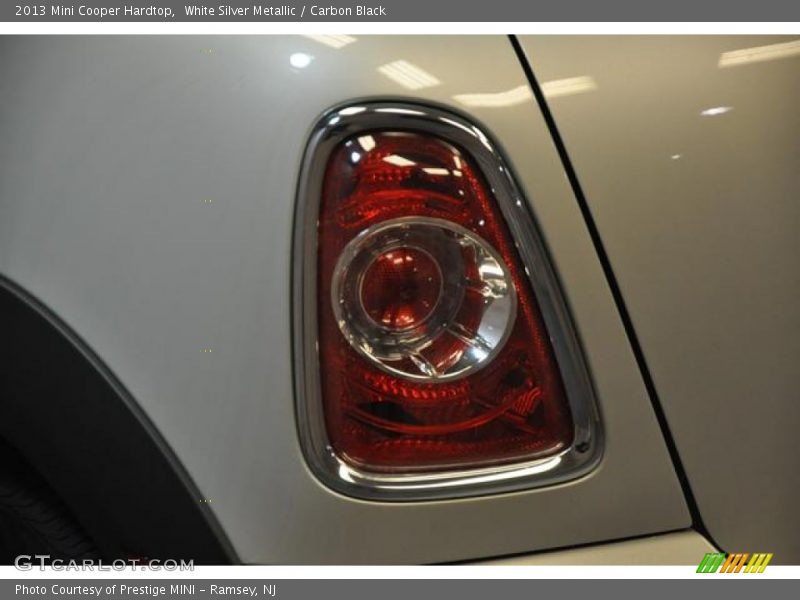 White Silver Metallic / Carbon Black 2013 Mini Cooper Hardtop