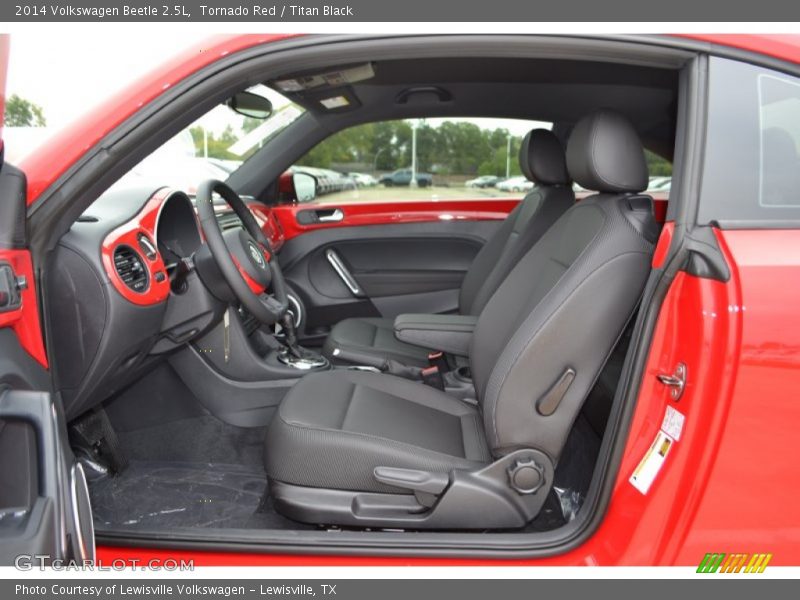  2014 Beetle 2.5L Titan Black Interior