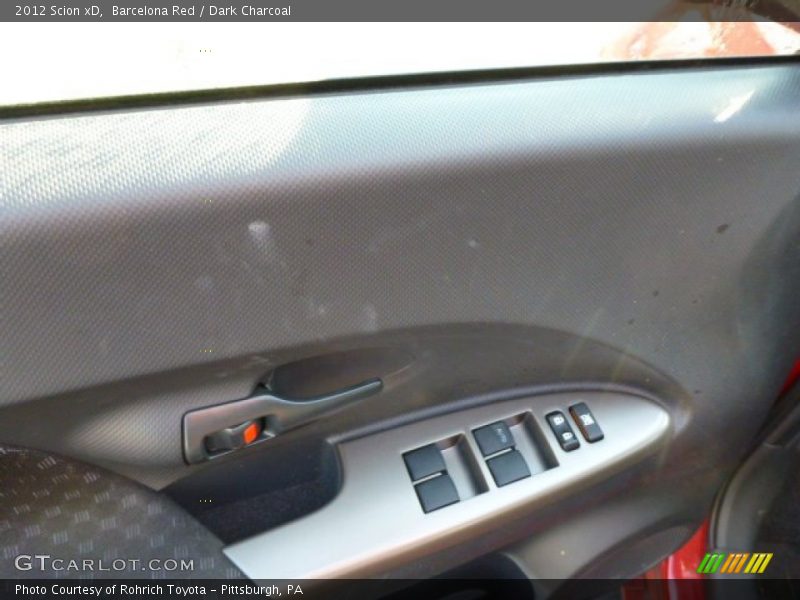 Barcelona Red / Dark Charcoal 2012 Scion xD
