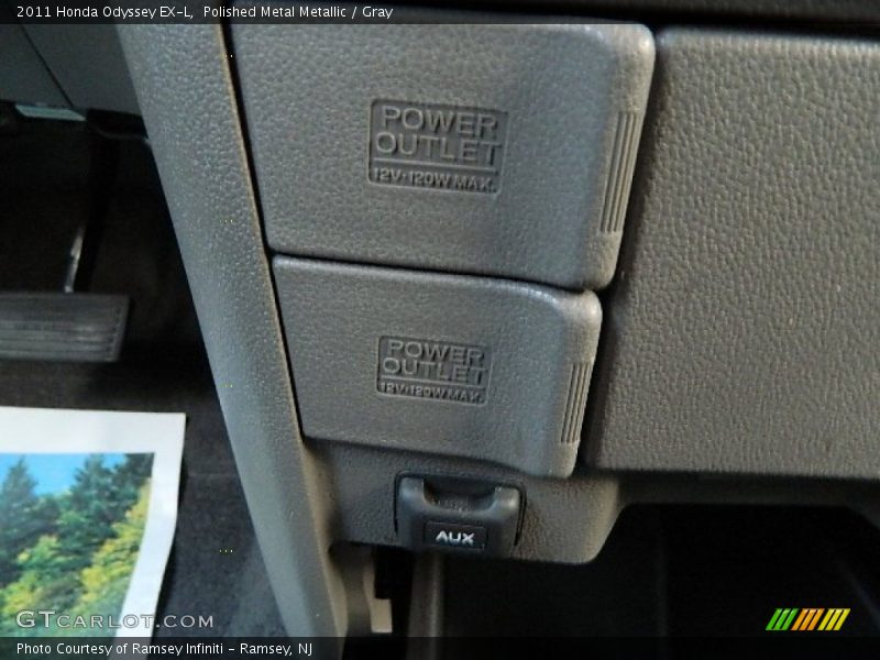 Polished Metal Metallic / Gray 2011 Honda Odyssey EX-L