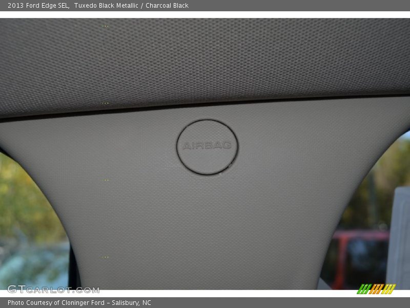 Tuxedo Black Metallic / Charcoal Black 2013 Ford Edge SEL