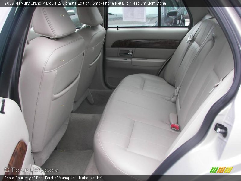 Smokestone Metallic / Medium Light Stone 2009 Mercury Grand Marquis LS Ultimate Edition