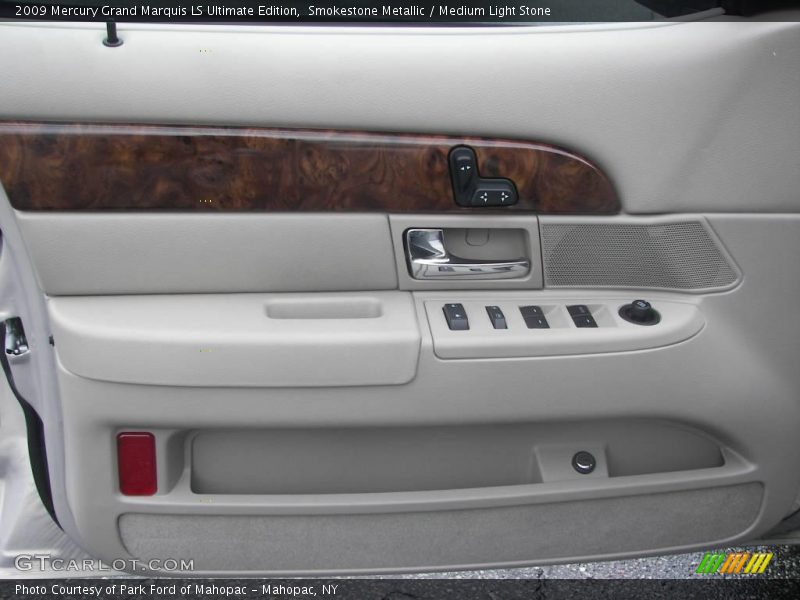 Smokestone Metallic / Medium Light Stone 2009 Mercury Grand Marquis LS Ultimate Edition