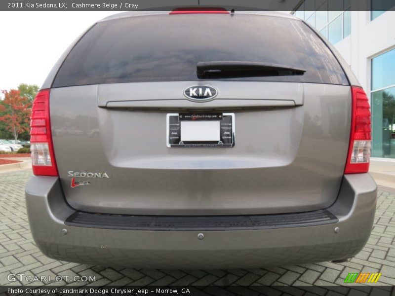 Cashmere Beige / Gray 2011 Kia Sedona LX