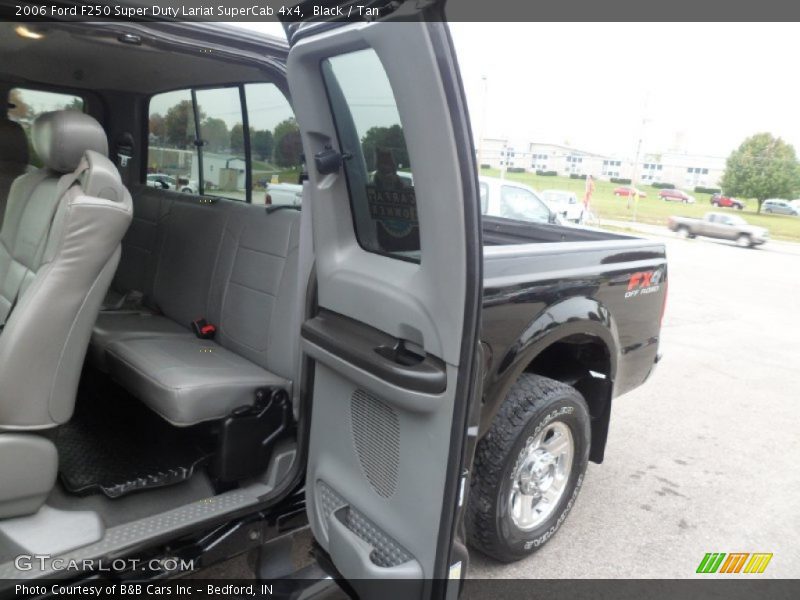 Black / Tan 2006 Ford F250 Super Duty Lariat SuperCab 4x4