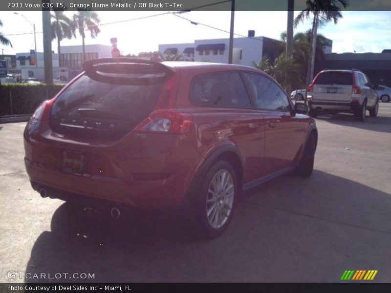 Orange Flame Metallic / Off Black T-Tec 2011 Volvo C30 T5