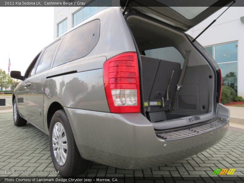 Cashmere Beige / Gray 2011 Kia Sedona LX