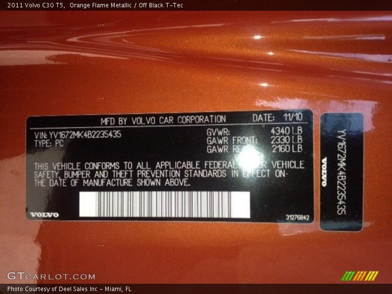 Orange Flame Metallic / Off Black T-Tec 2011 Volvo C30 T5