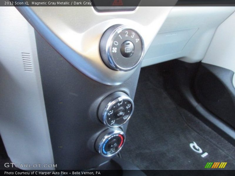 Magnetic Gray Metallic / Dark Gray 2012 Scion iQ
