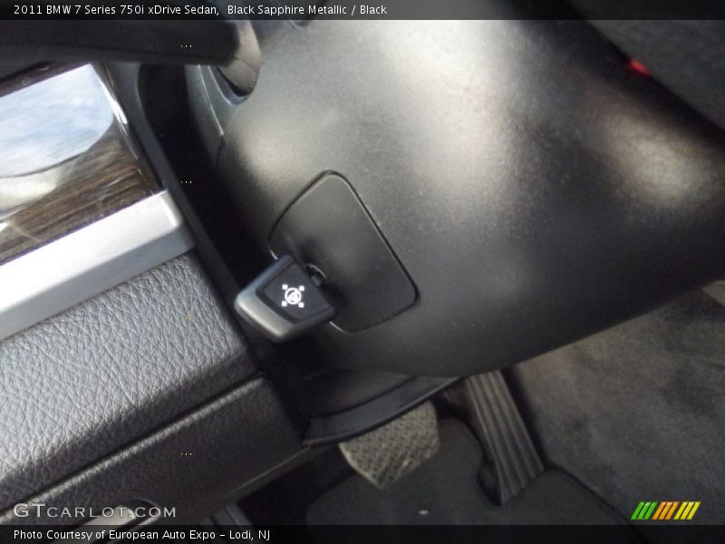 Black Sapphire Metallic / Black 2011 BMW 7 Series 750i xDrive Sedan