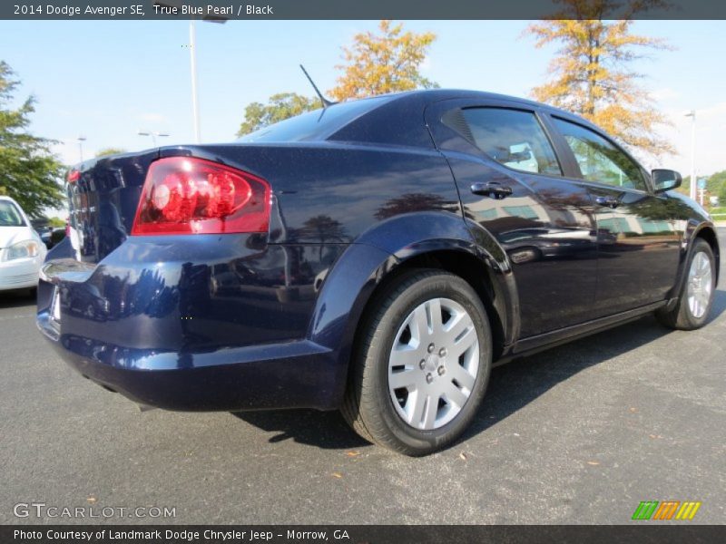 True Blue Pearl / Black 2014 Dodge Avenger SE