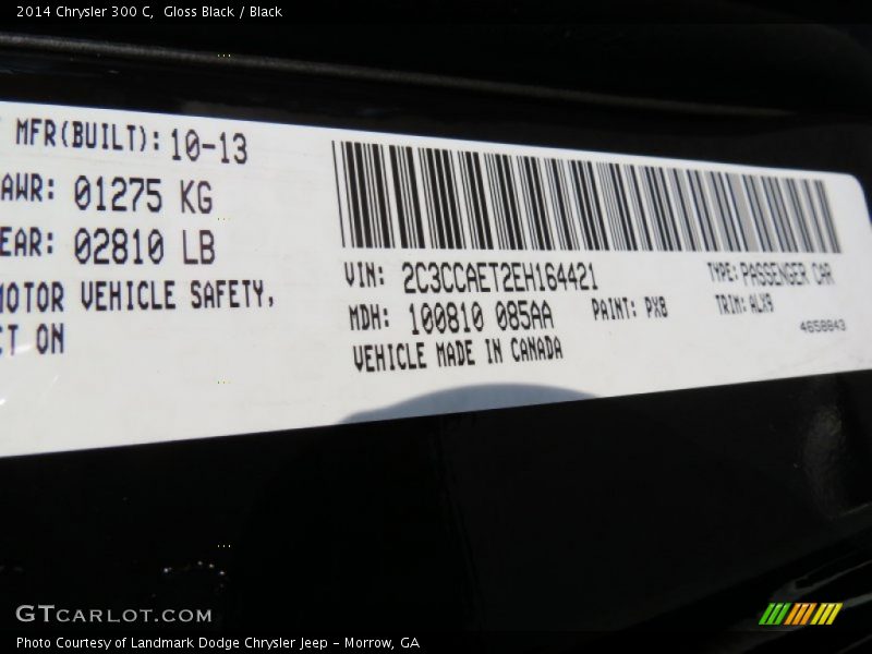 Gloss Black / Black 2014 Chrysler 300 C