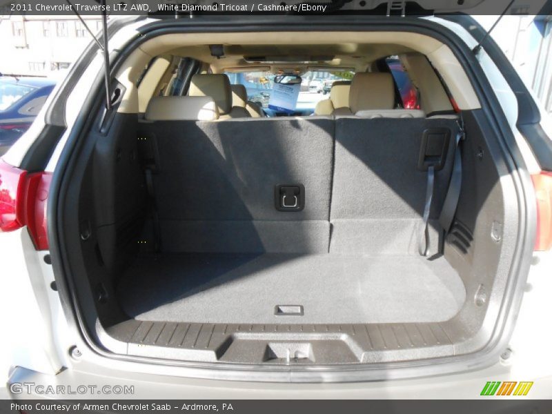White Diamond Tricoat / Cashmere/Ebony 2011 Chevrolet Traverse LTZ AWD