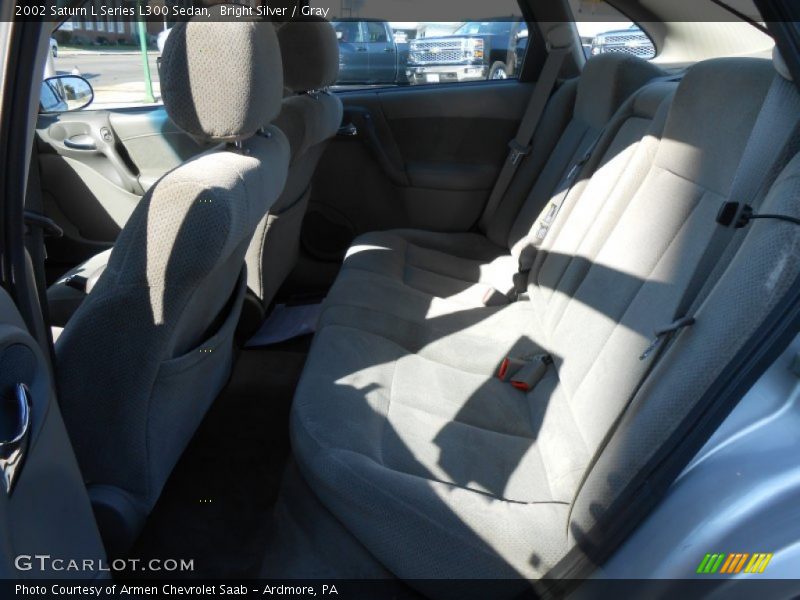 Bright Silver / Gray 2002 Saturn L Series L300 Sedan