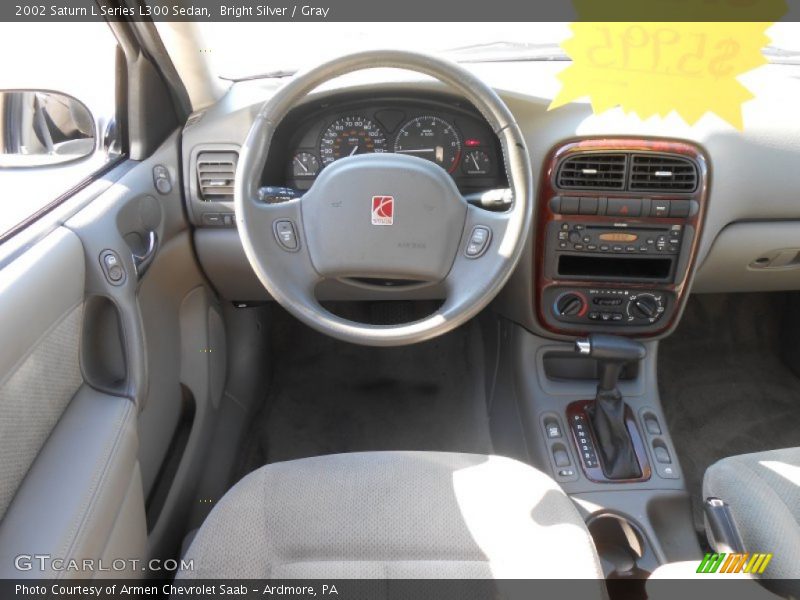 Bright Silver / Gray 2002 Saturn L Series L300 Sedan